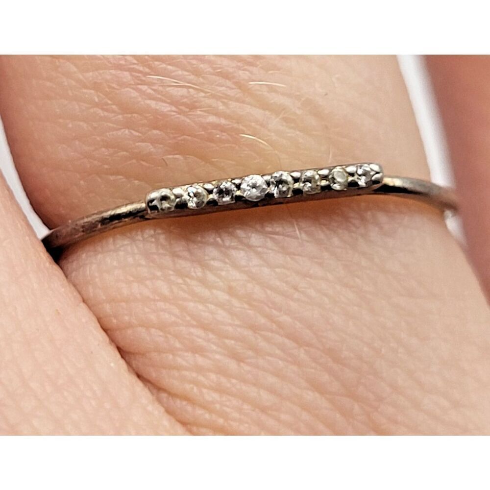 Antique Narrow Sterling Silver Ring Size 7